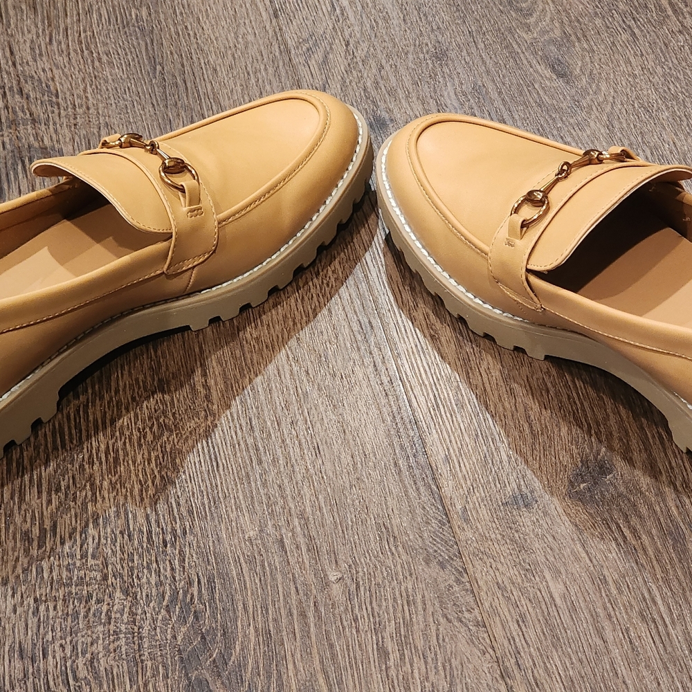 | a new day • danica tan platform loafer • size 11| - Picture 5 of 6